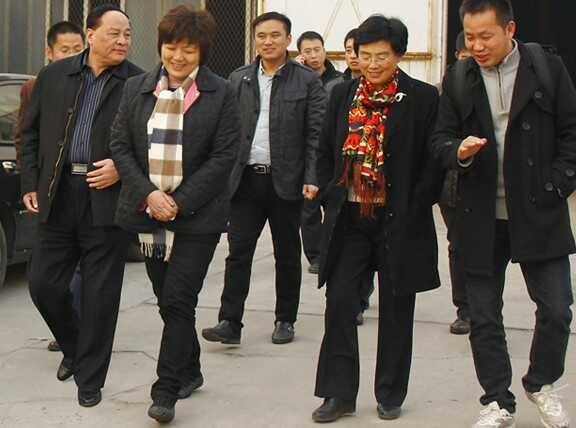 热烈欢迎陈主席、柴校长莅临山东中煤工矿集团指导工作